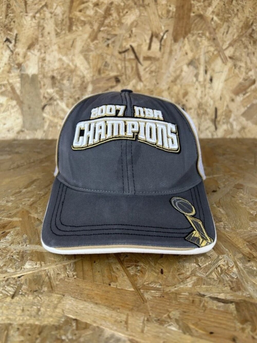 Adidas San Antonio Spurs Hat Cap Adjustable 2007 NBA Champions Mesh Grey White